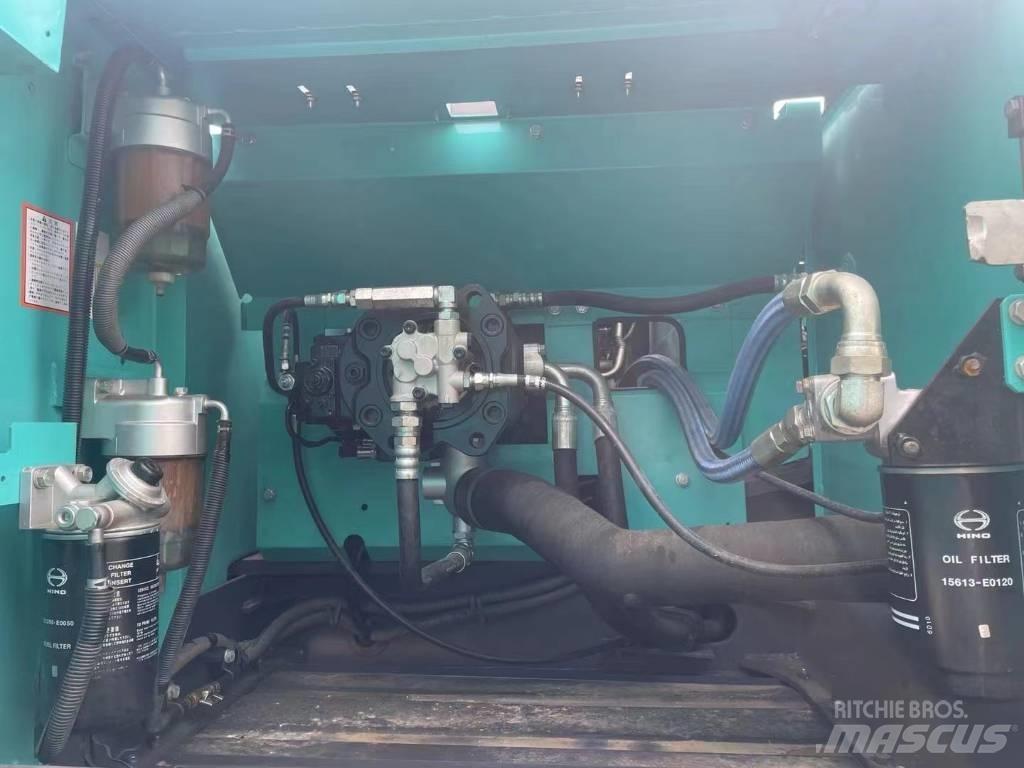 Kobelco 260 Гусеничные экскаваторы