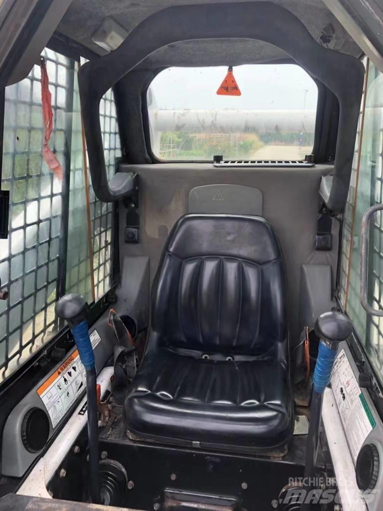 Bobcat S 300 Мини-погрузчики