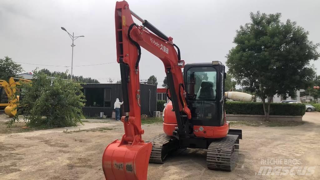 Kubota U 55-4 Мини-экскаваторы
