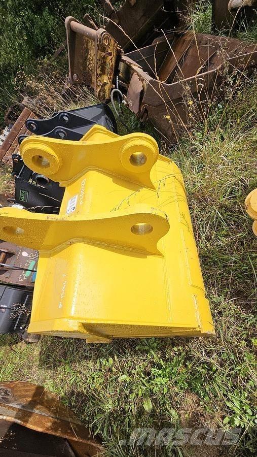Komatsu PC200 Ковши