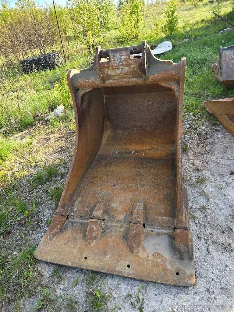 CAT M 318 F Колёсные экскаваторы