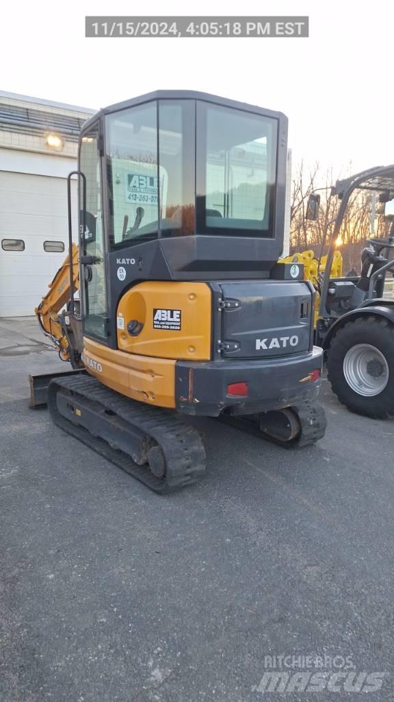 Kato HD35N4 Мини-экскаваторы