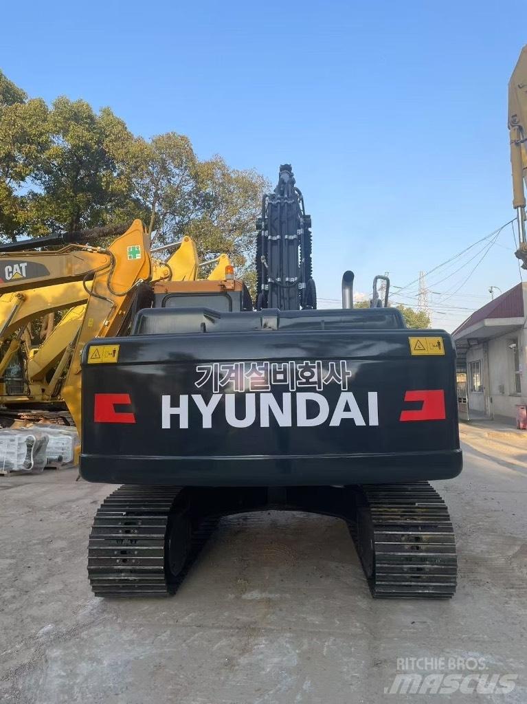 Hyundai 220LC-9S Гусеничные экскаваторы