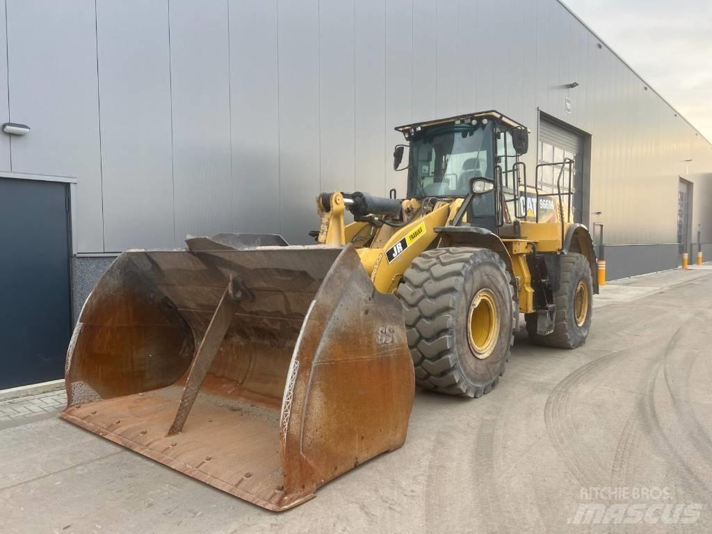 CAT 966M XE Фронтальные погрузчики