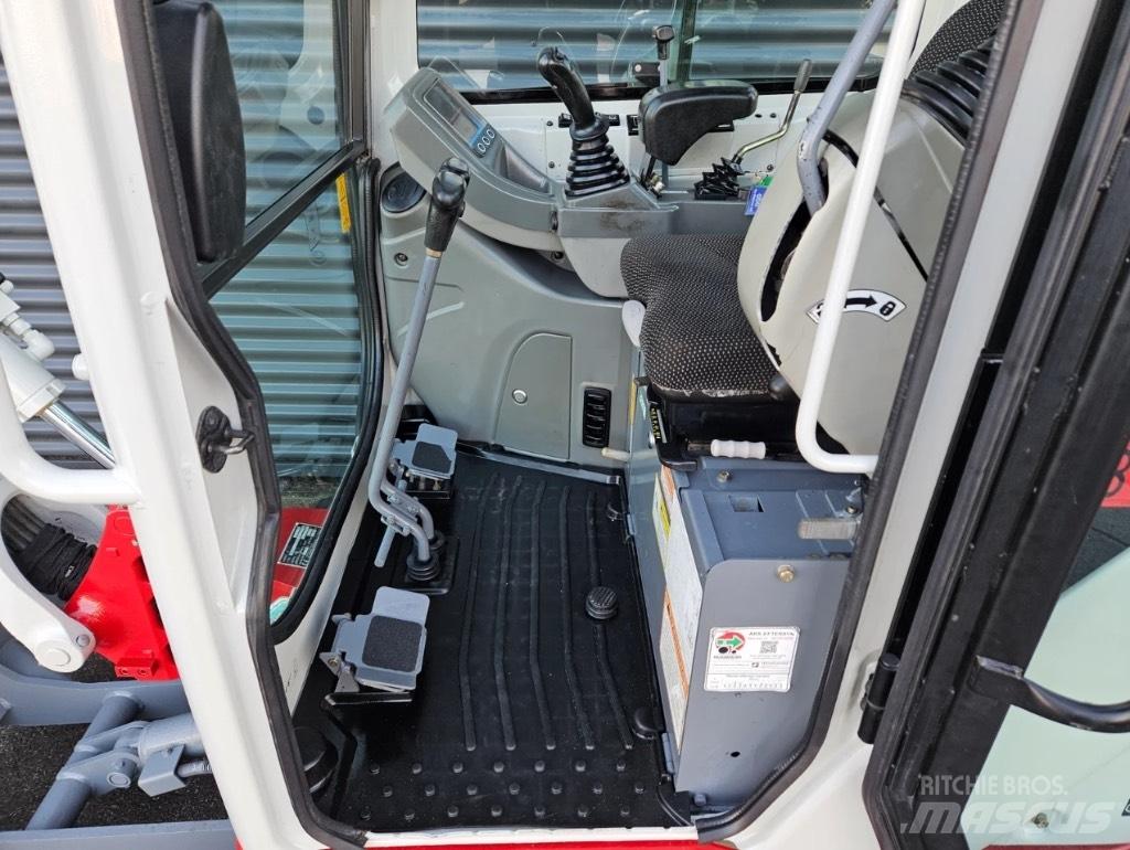 Takeuchi TB 216 Мини-экскаваторы