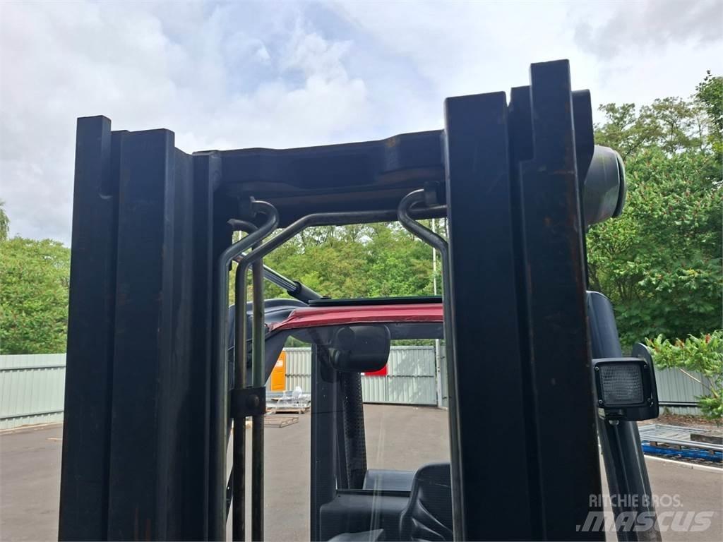 Linde H25T-01 Строительная техника - Другие