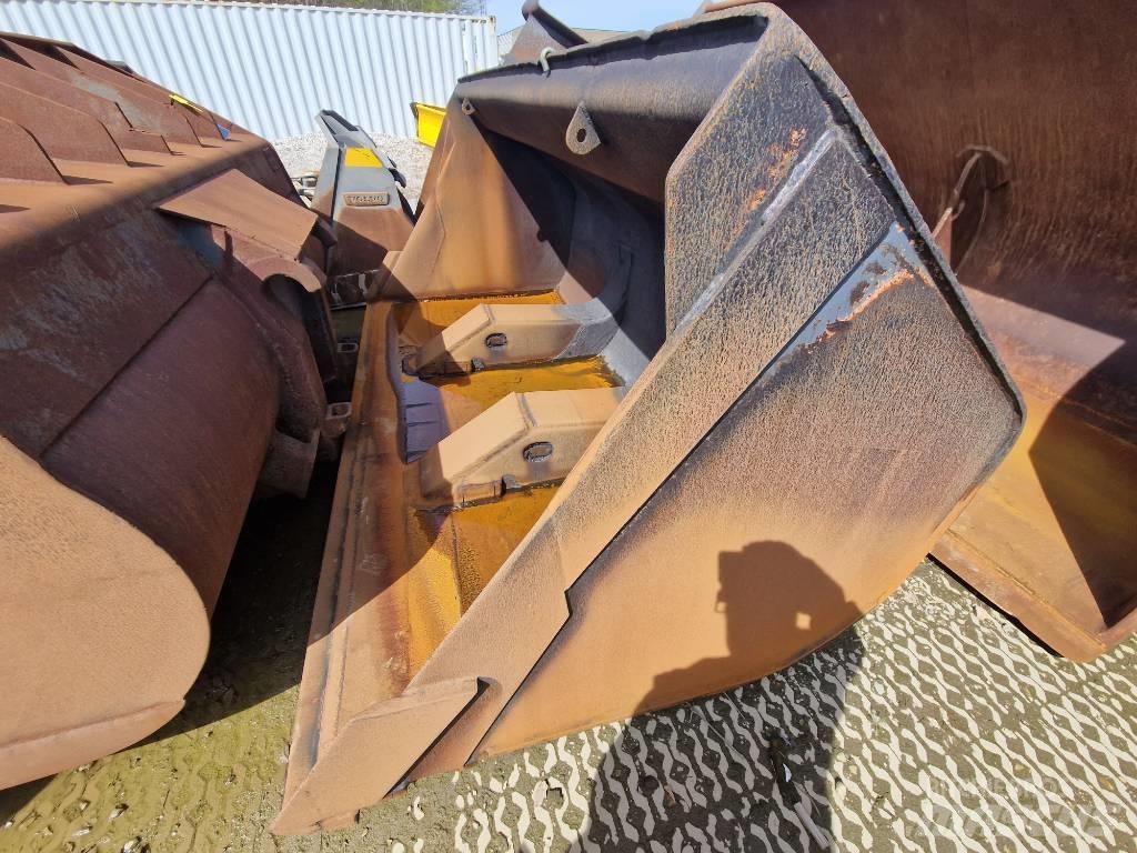 Volvo L 180 Ковши