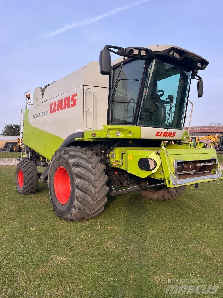 CLAAS LEXION 540 Зерноуборочные комбайны