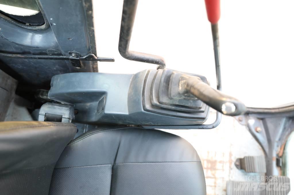 Kobelco SK 130 LC Гусеничные экскаваторы