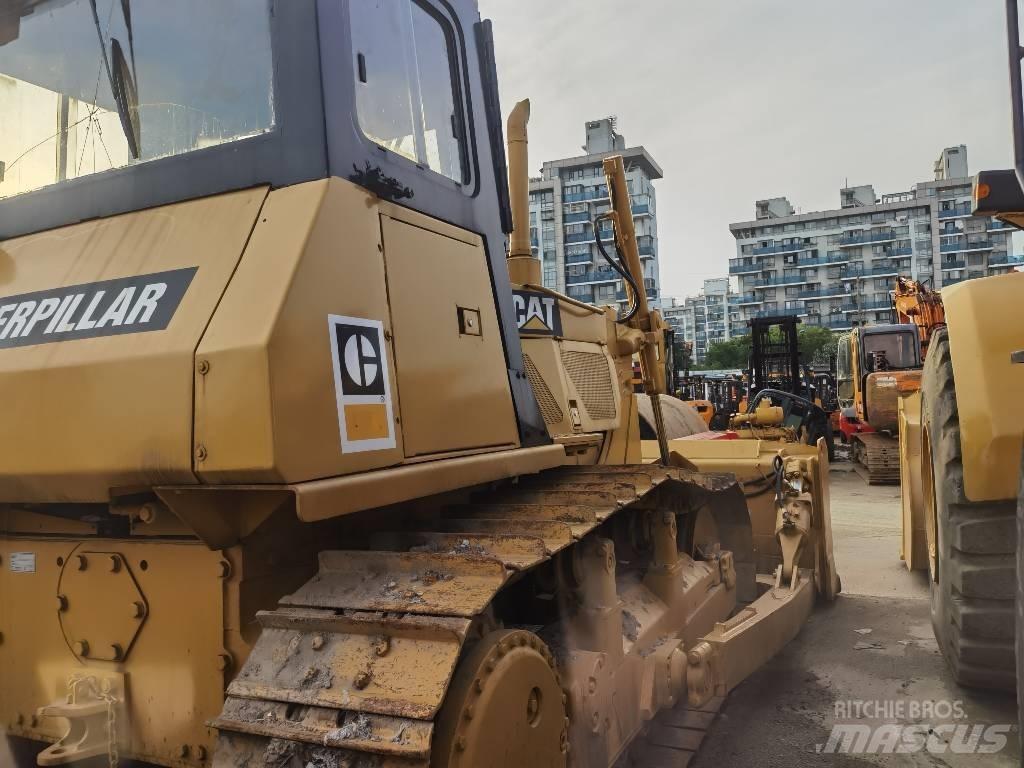 CAT D 6 G Гусеничные бульдозеры