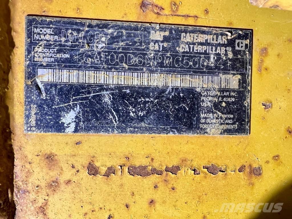 CAT D6N LGP Гусеничные бульдозеры