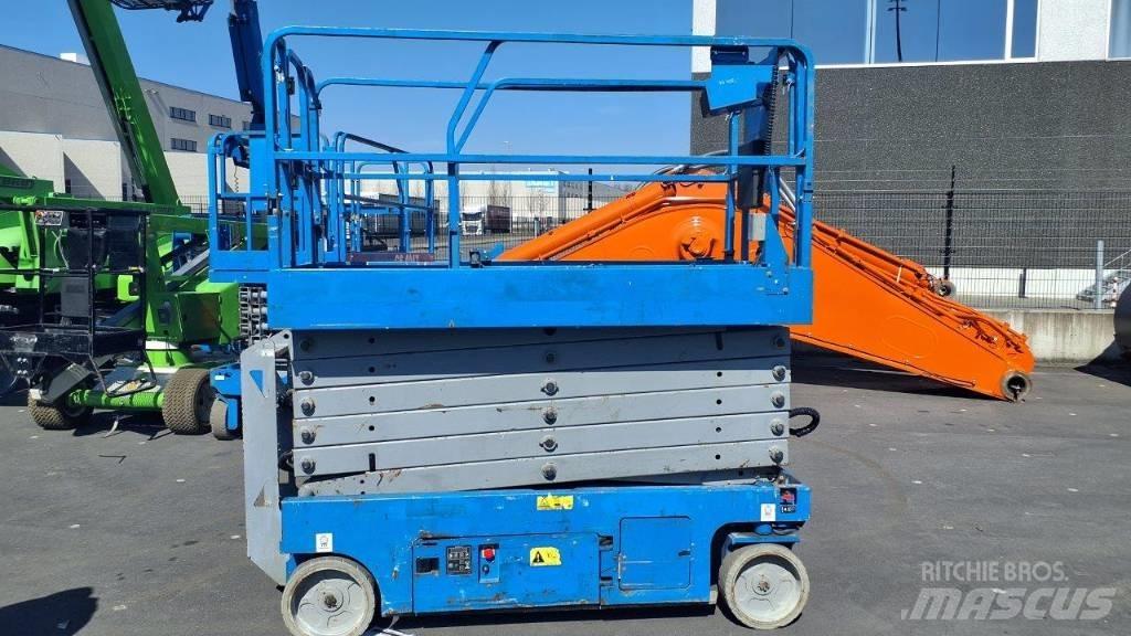 GENIE GS4047 Ножничные подъемники