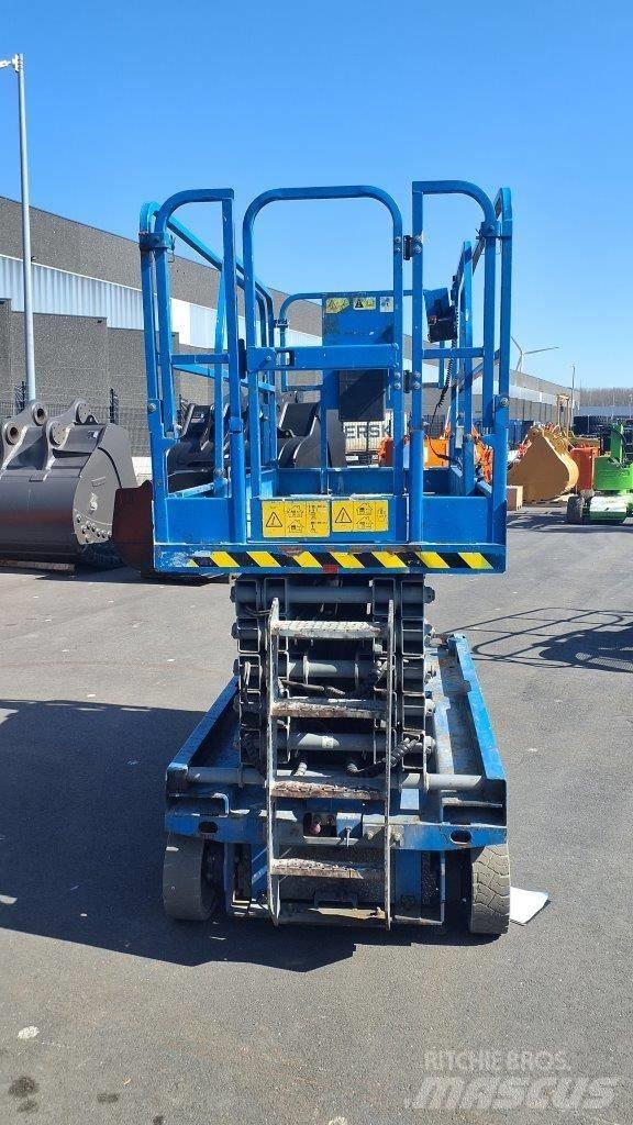 GENIE GS4047 Ножничные подъемники