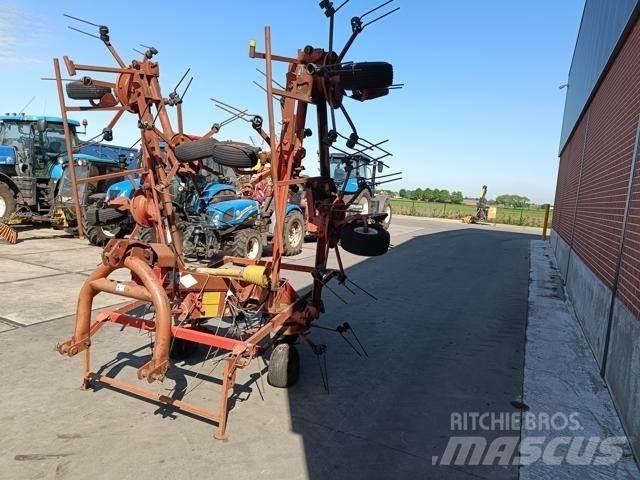 Kuhn GF8501 MH Грабли-ворошилки