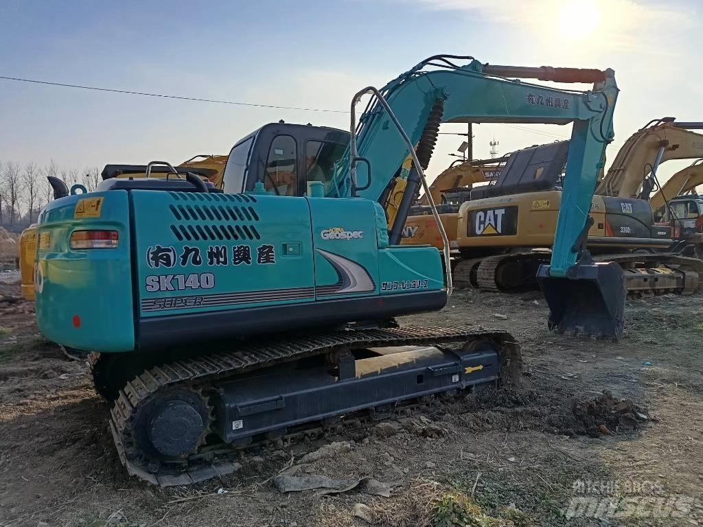 Kobelco SK140 Гусеничные экскаваторы