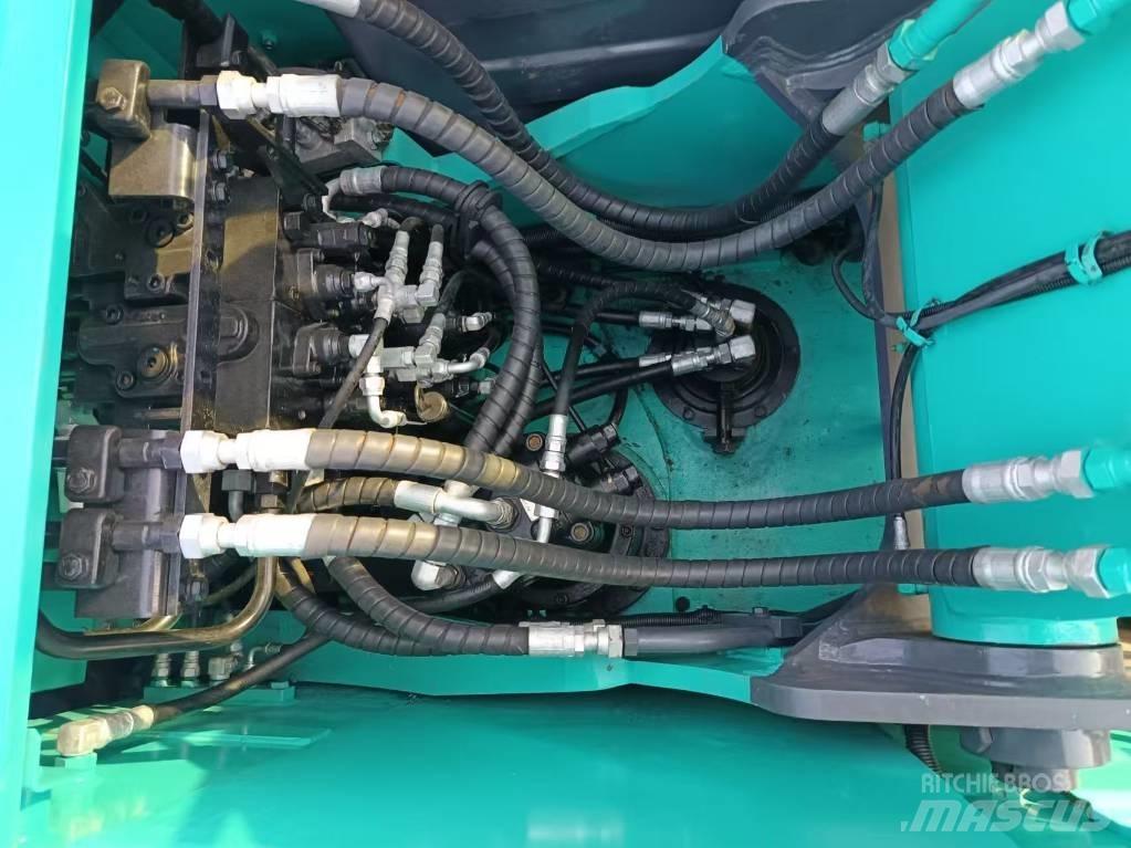Kobelco SK140 Гусеничные экскаваторы