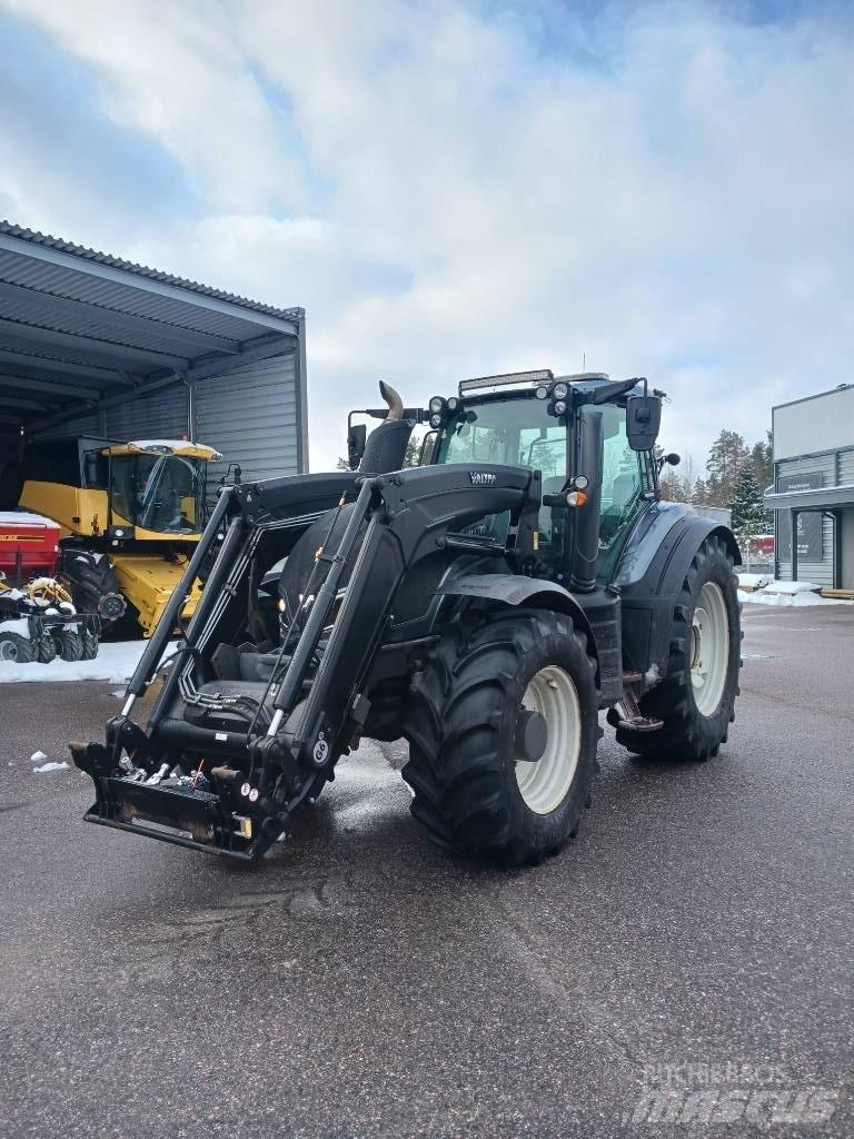 Valtra T 194 Versu Трактора