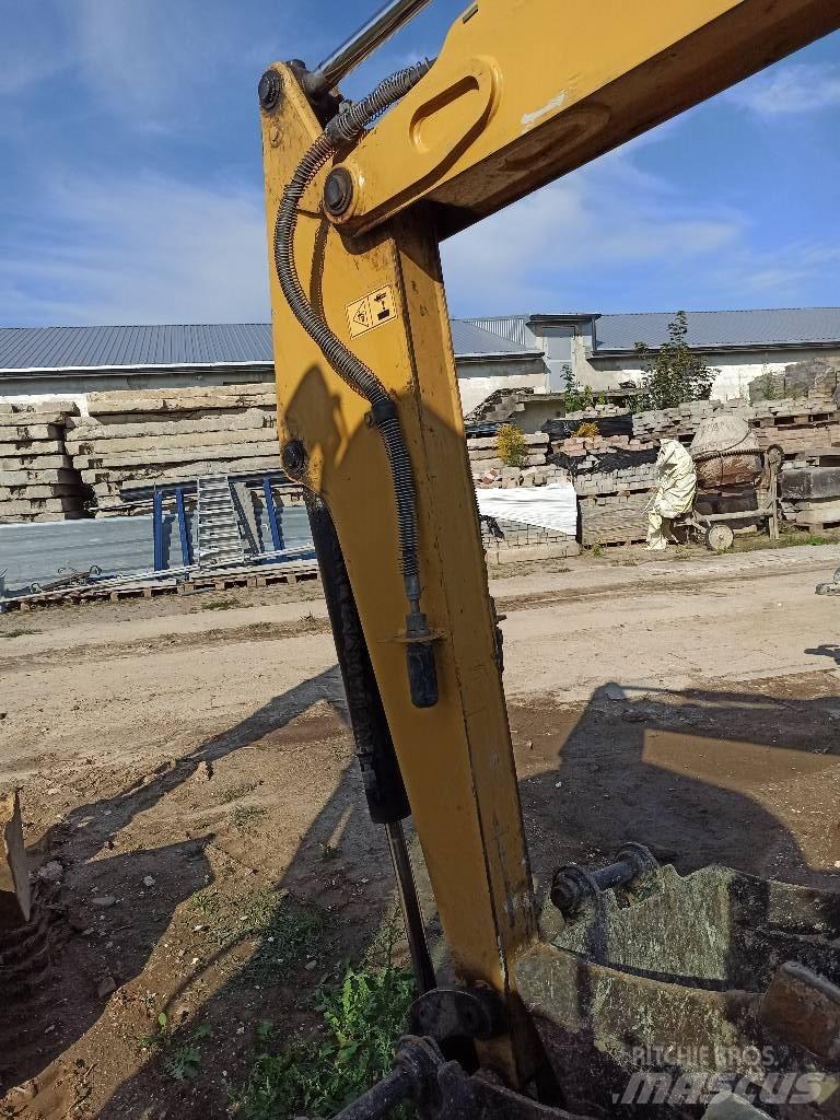 CAT 302.5 C Мини-экскаваторы