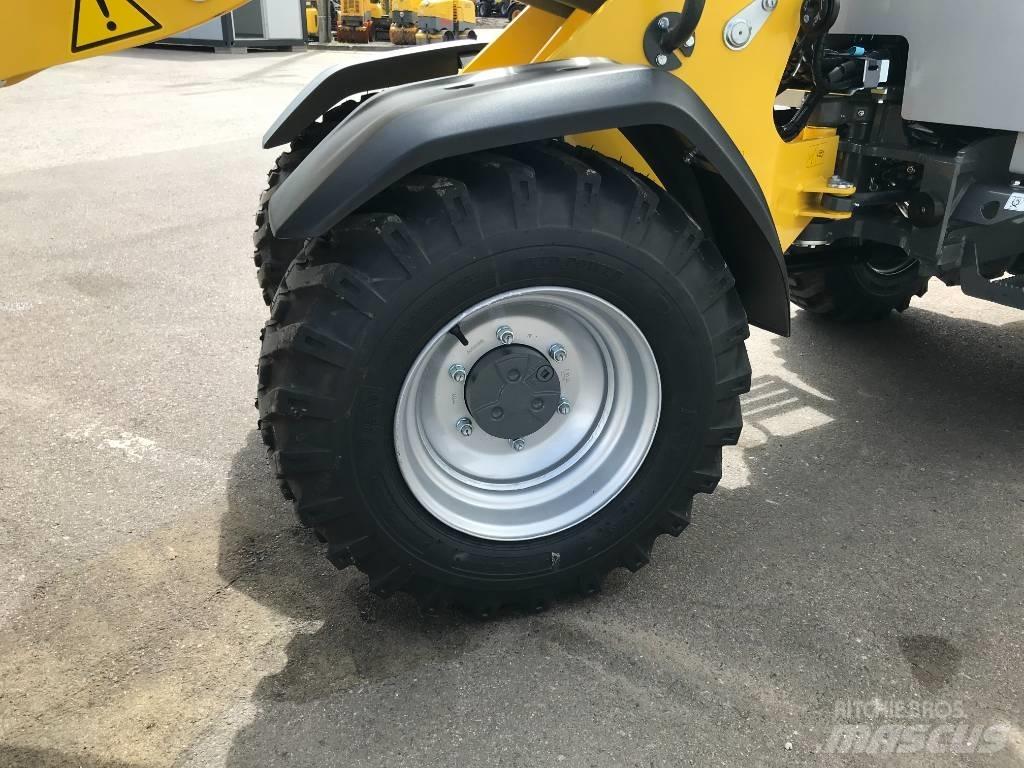 Wacker Neuson WL28 Универсальные фронтальные погрузчики