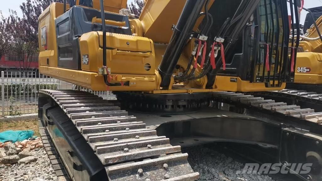 CAT 345GC Гусеничные экскаваторы