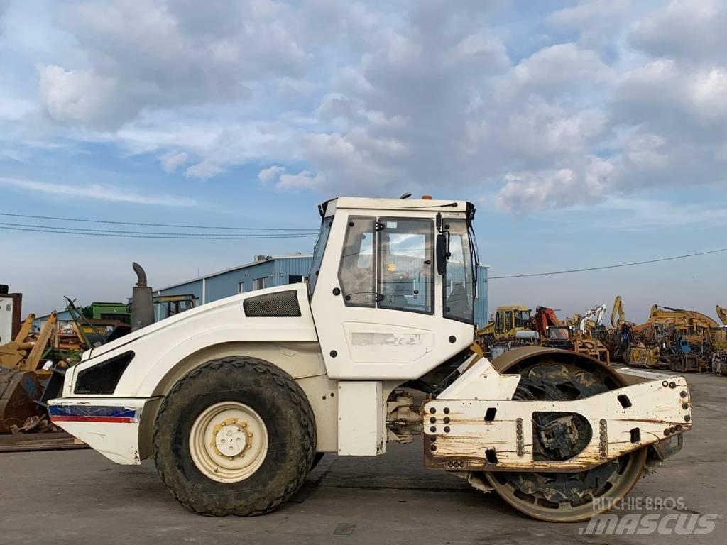 Bomag BW 213 D H-4 Грунтовые катки
