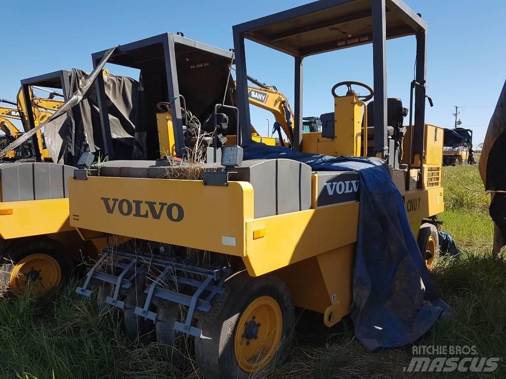 Volvo PT 125 Пневматические катки