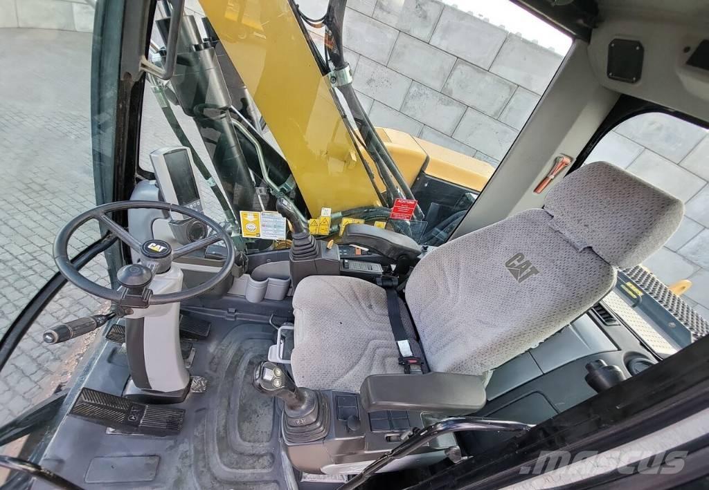 CAT M313 D Колёсные экскаваторы