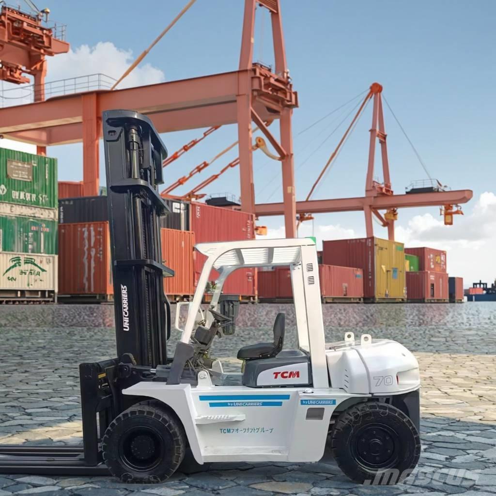 TCM FD 70 Z8 Грузовики-Фургоны