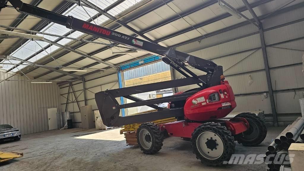 Manitou 200 ATJ Коленчатые подъемники