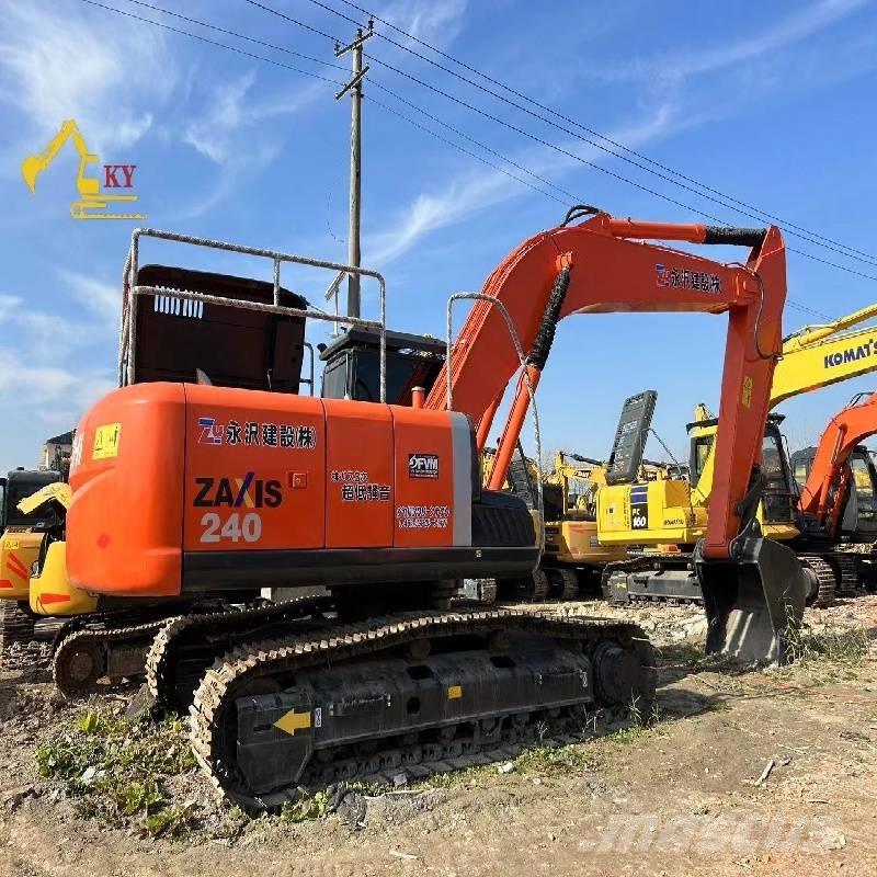 Hitachi ZX 240 Гусеничные экскаваторы