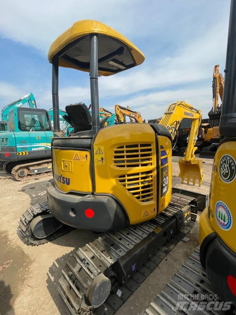 Komatsu PC30 Мини-экскаваторы