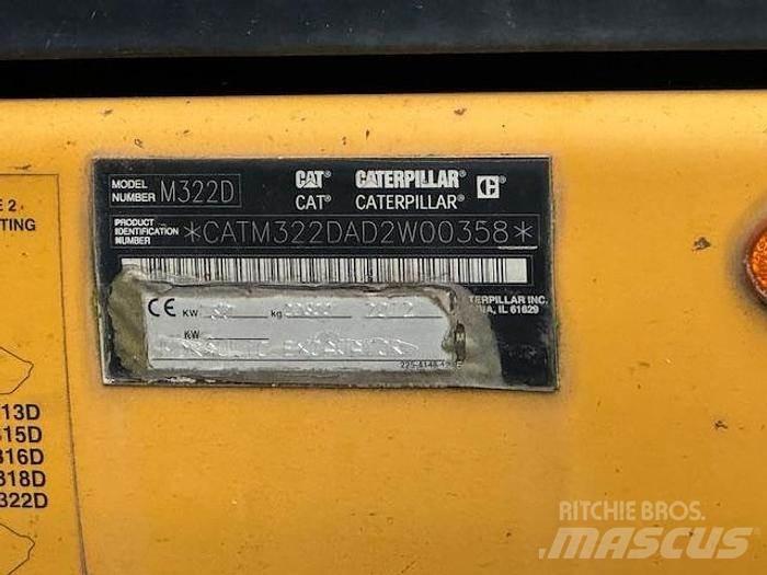 CAT M 322 D Колёсные экскаваторы