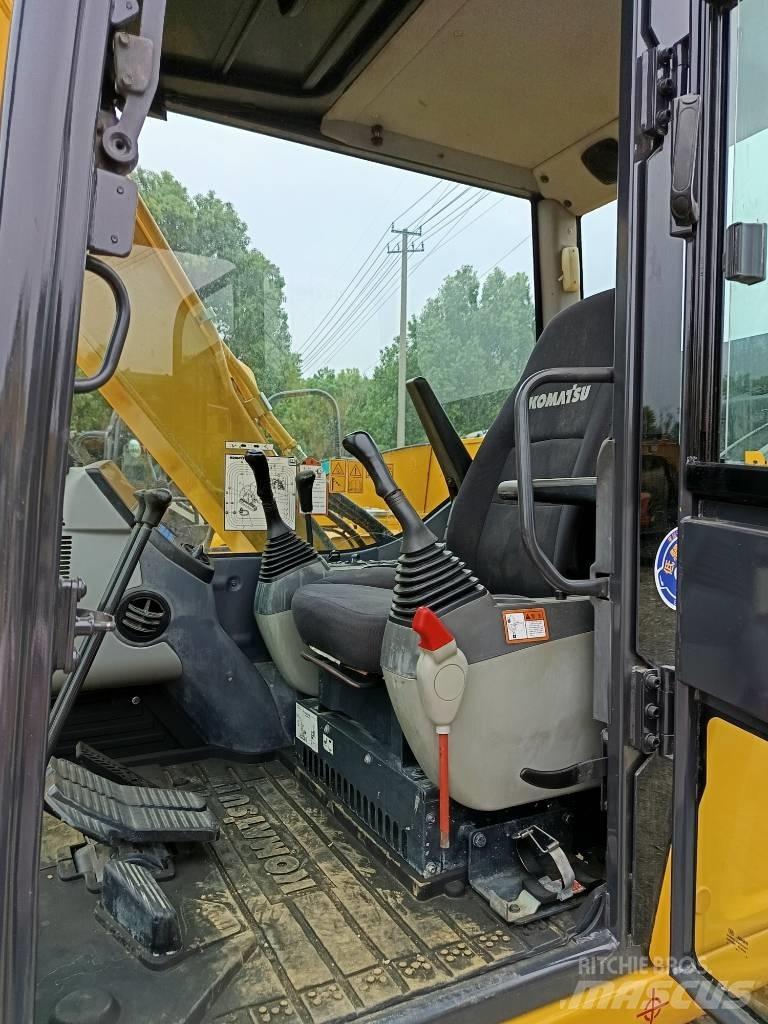 Komatsu PC 70 Гусеничные экскаваторы