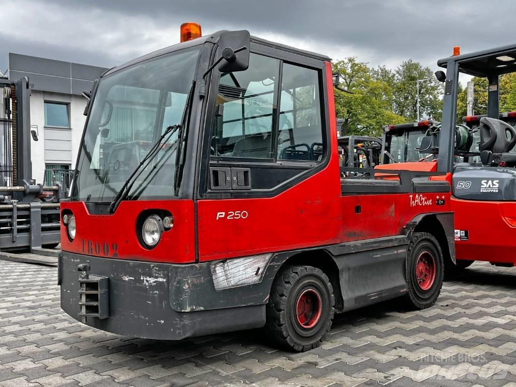 Linde P 250 Складские электротягачи