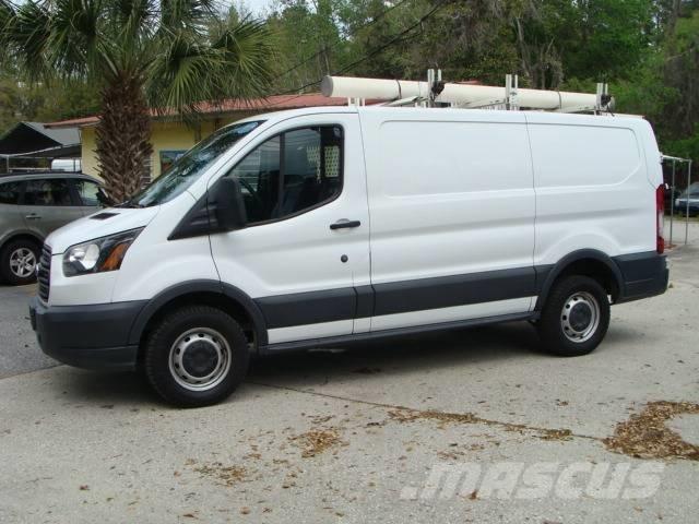 Ford T250 Грузовики-Фургоны