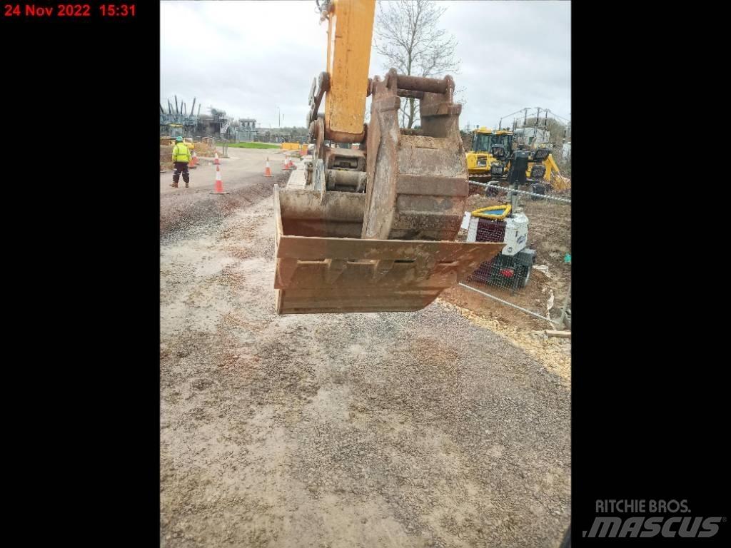 Liebherr R 922 LC Гусеничные экскаваторы