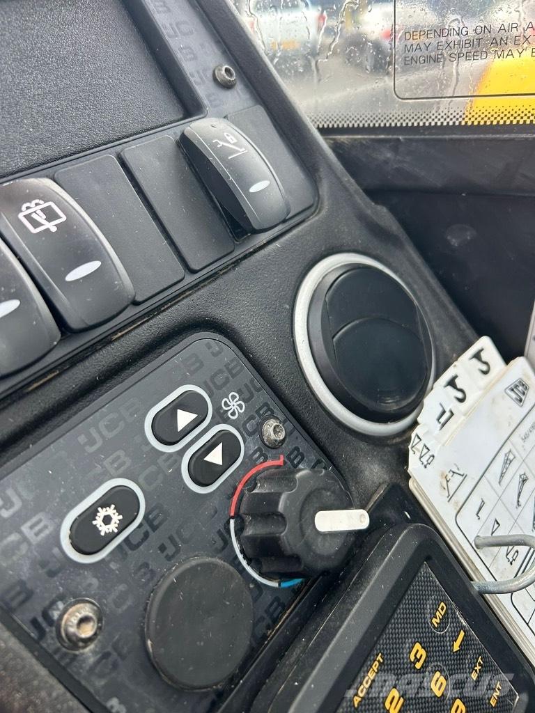 JCB 540-140 Sway / AC Телескопические погрузчики