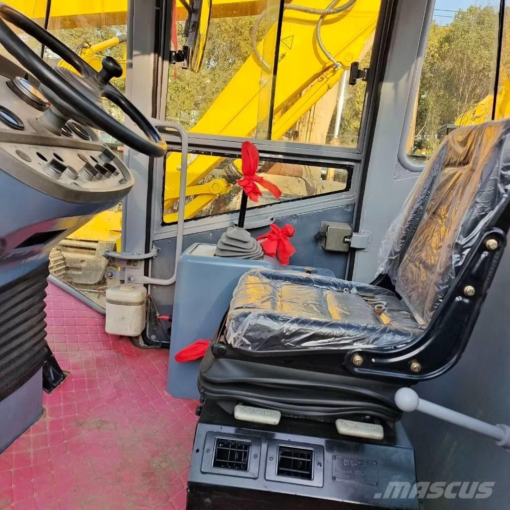 XCMG XS143J Грунтовые катки
