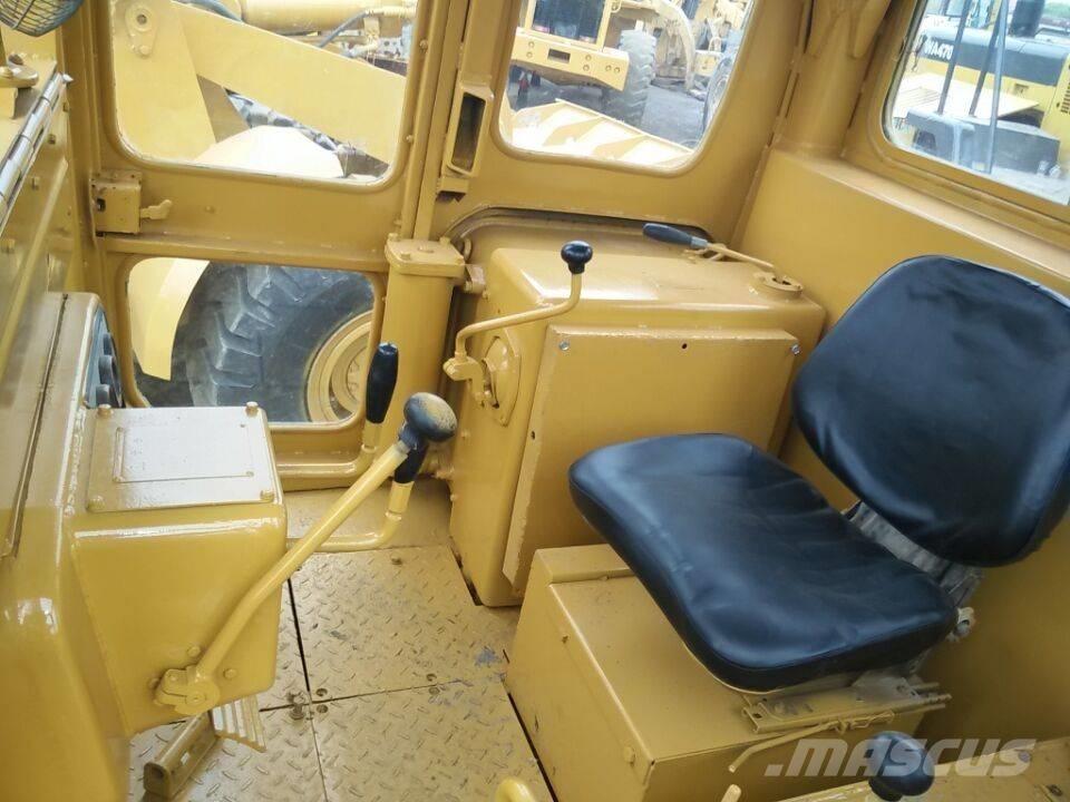 CAT D 7 G Гусеничные бульдозеры
