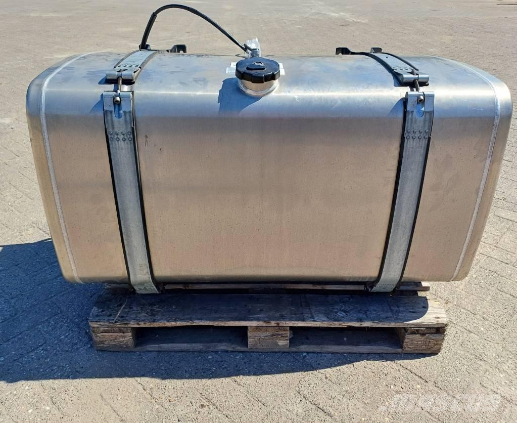 MAN Tank 580 liter Баки для топлива и присадок