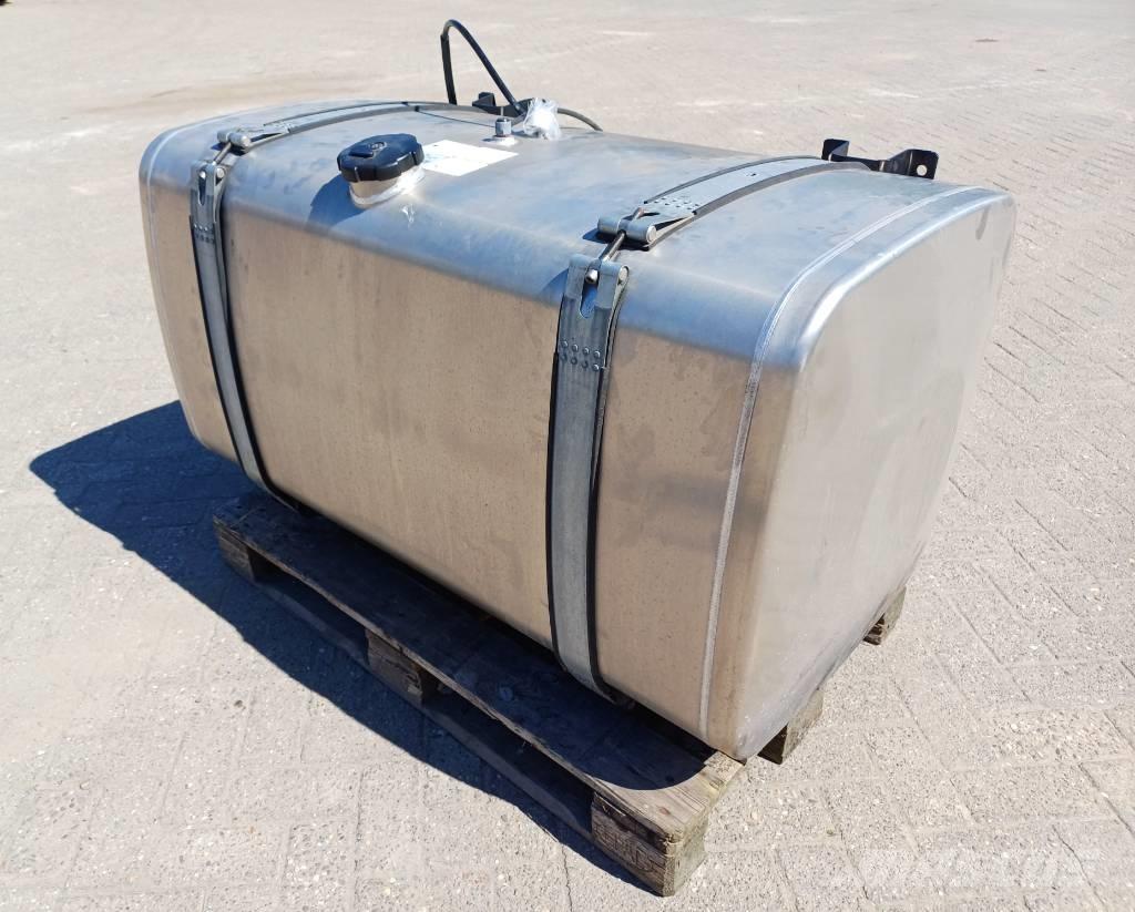 MAN Tank 580 liter Баки для топлива и присадок
