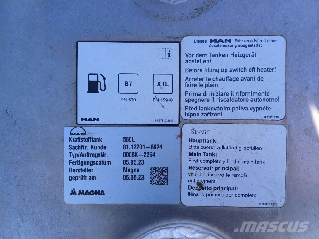 MAN Tank 580 liter Баки для топлива и присадок
