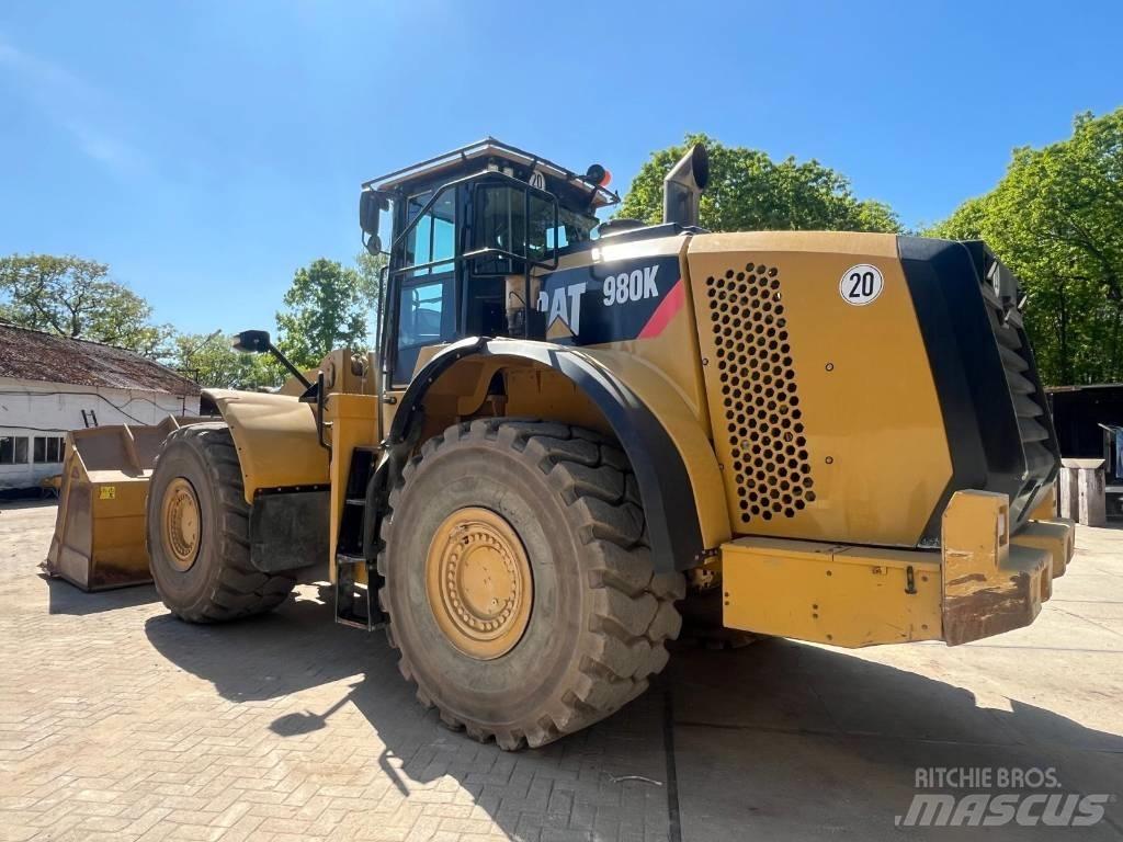 CAT 980 K  q coupler Фронтальные погрузчики
