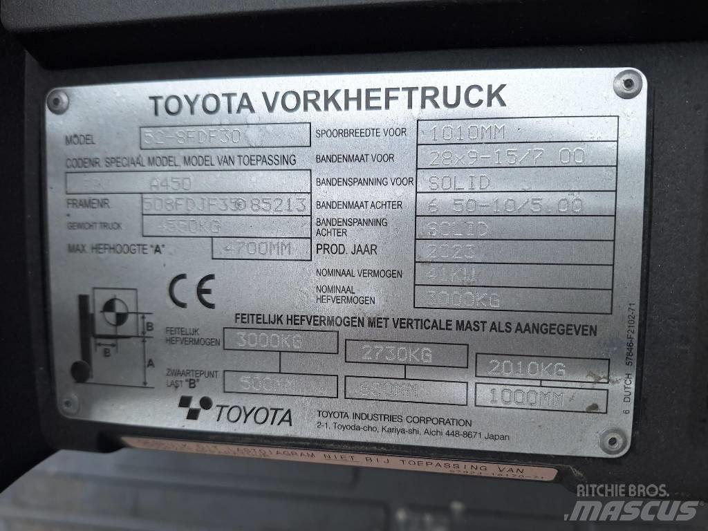 Toyota 52-8 FD F 30 Дизельные погрузчики