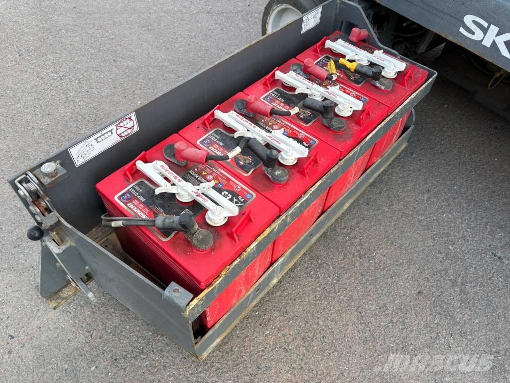 SkyJack SJ III 3219 Ножничные подъемники