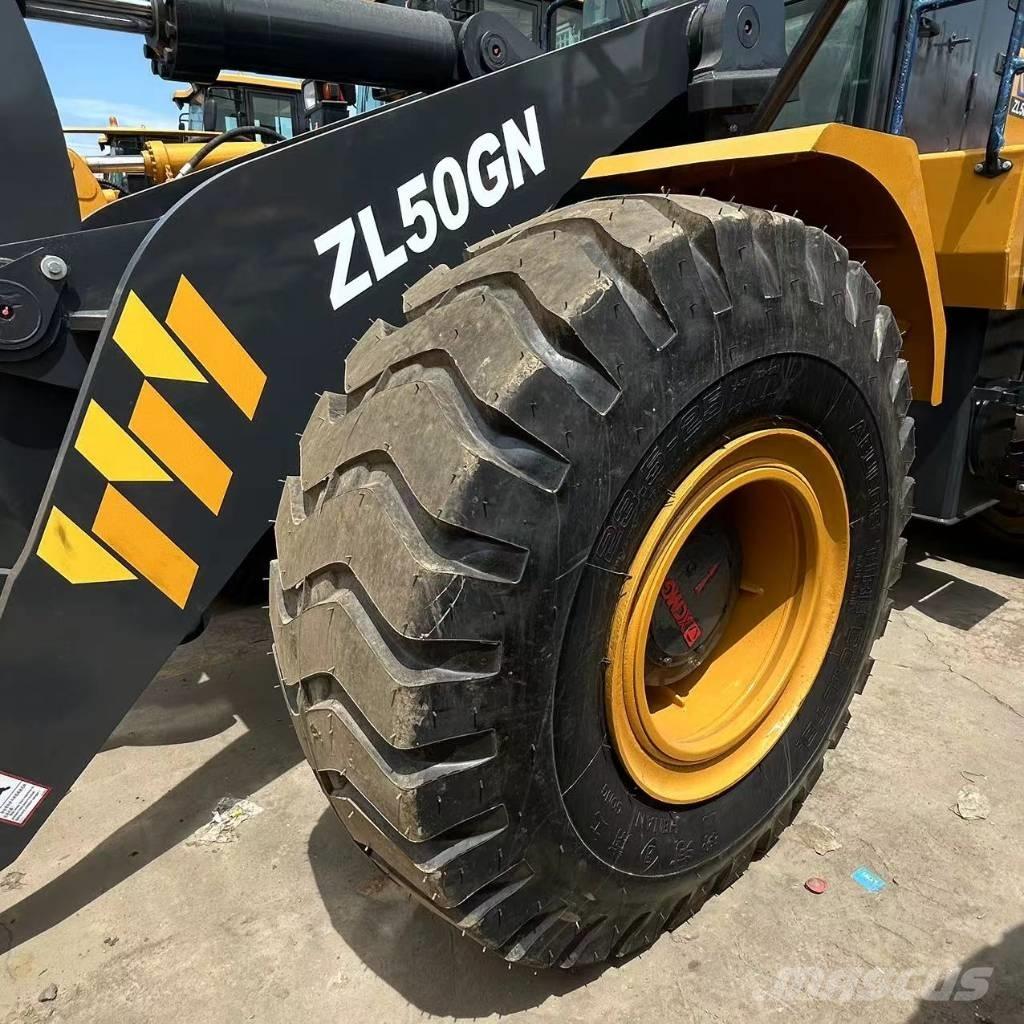 XCMG ZL 50 GN Фронтальные погрузчики