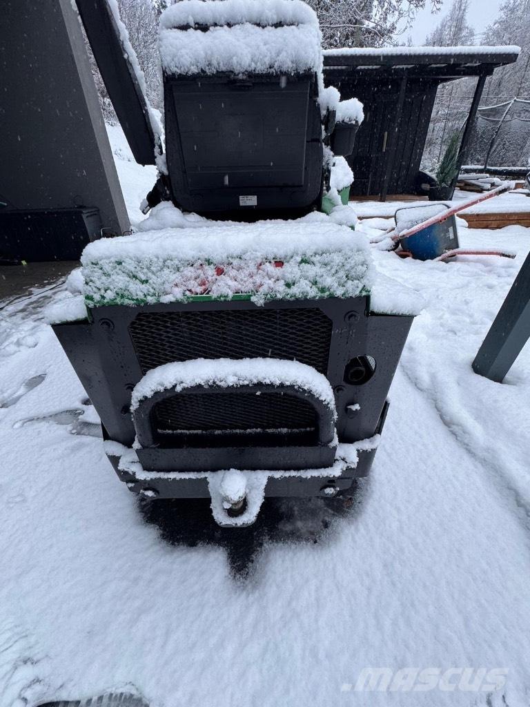 Avant 520+ Малые погрузчики