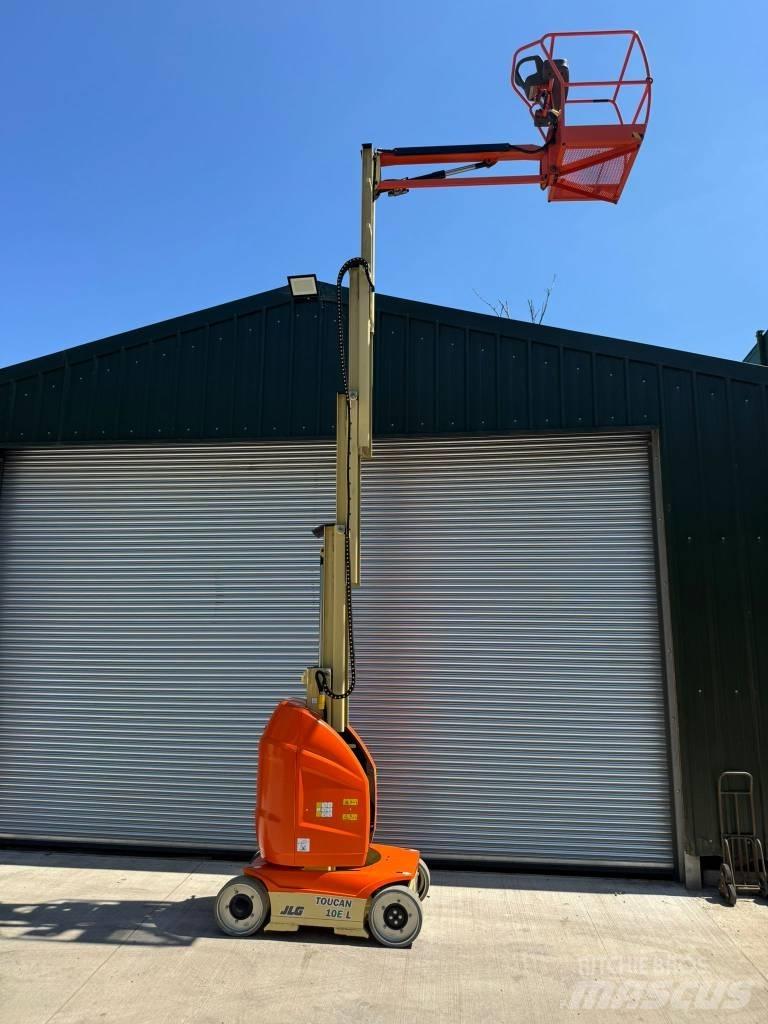 JLG Toucan 10 E-L Вертикальные мачтовые подъемники