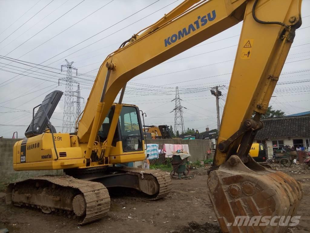 Komatsu pc220-  7 Гусеничные экскаваторы