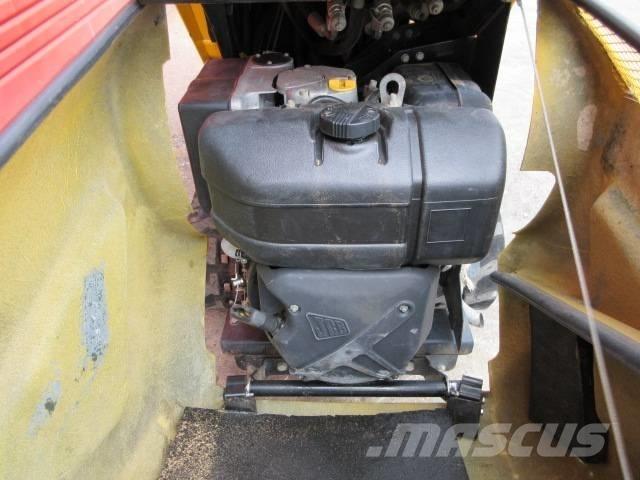 JCB HT D5 Гусеничные самосвалы